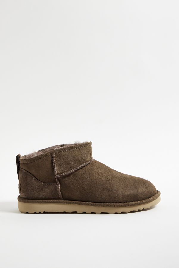 Vista de diapositivas: 2: Botas UGG Hickory Ultra Mini Clásicas