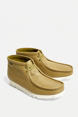 gore tex clarks wallabees