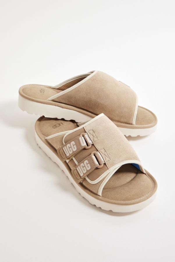 Vista de diapositivas: 1: UGG Deslizadores de correa Sand Goldencoast