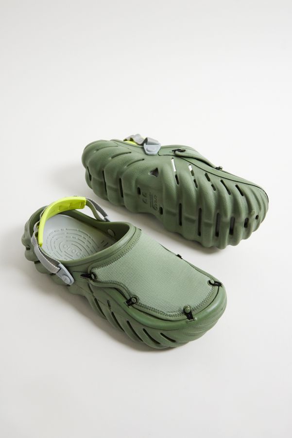 Vista de diapositivas: 1: Zuecos Crocs Moss Echo