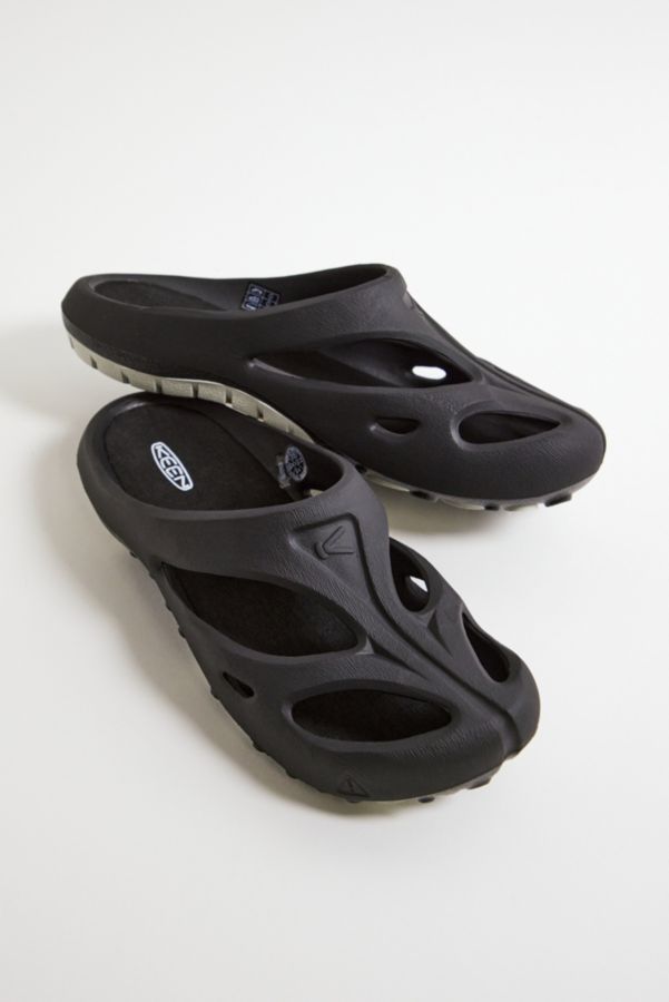 Vista de diapositivas: 2: KEEN Sandalias Shanti Slider Negras