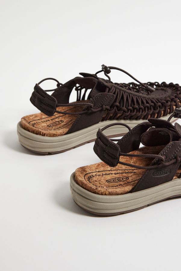 Vista de diapositivas: 4: KEEN Java Uneek II Sandals