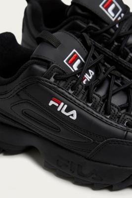 fila trainers all black