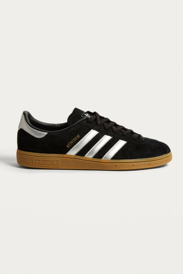 adidas Originals Munchen Black Gumsole Trainers | Urban Outfitters UK