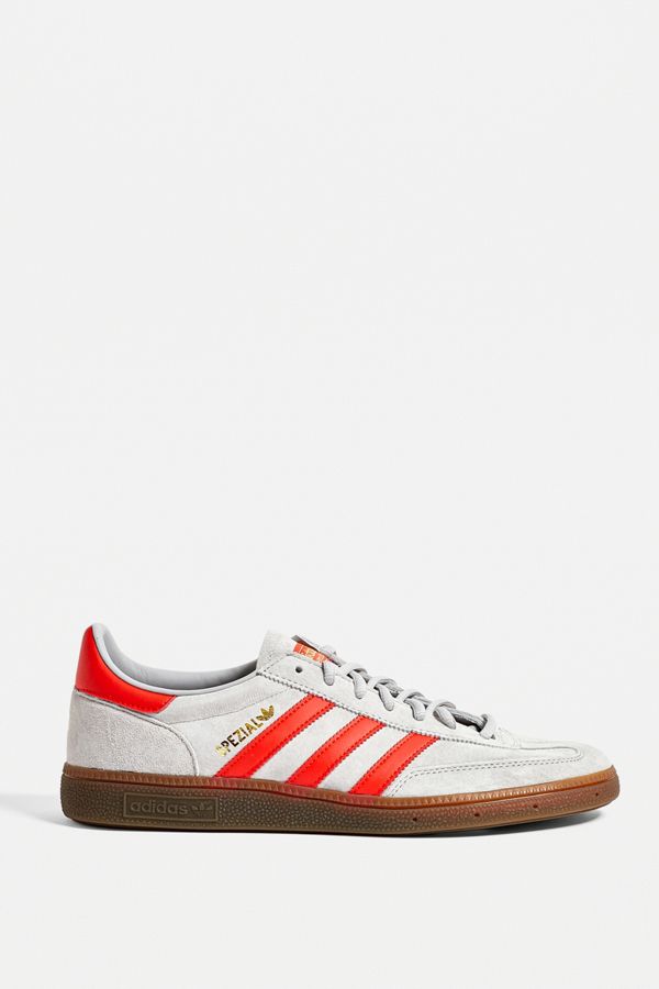 adidas Basket de handball Spezial grises Urban Outfitters FR