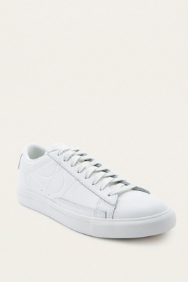 nike blazer trainer