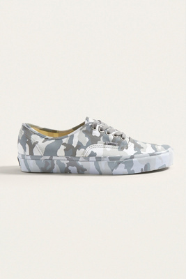 vans camo trainers