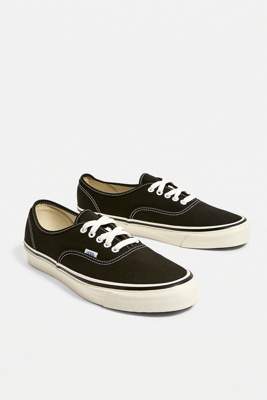 vans authentic style 44