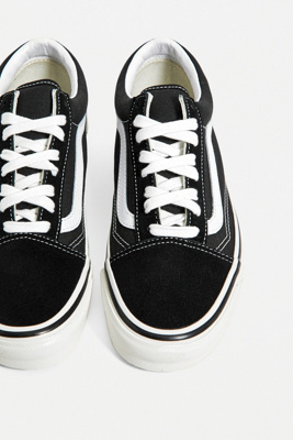 vans old skool trainers
