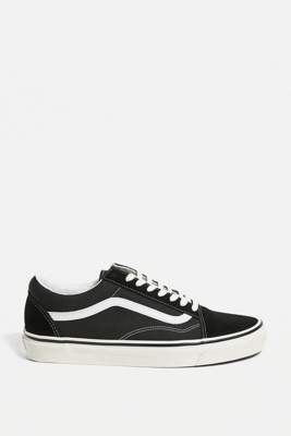 black vans urban outfitters