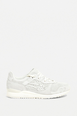 all white asics gel lyte iii