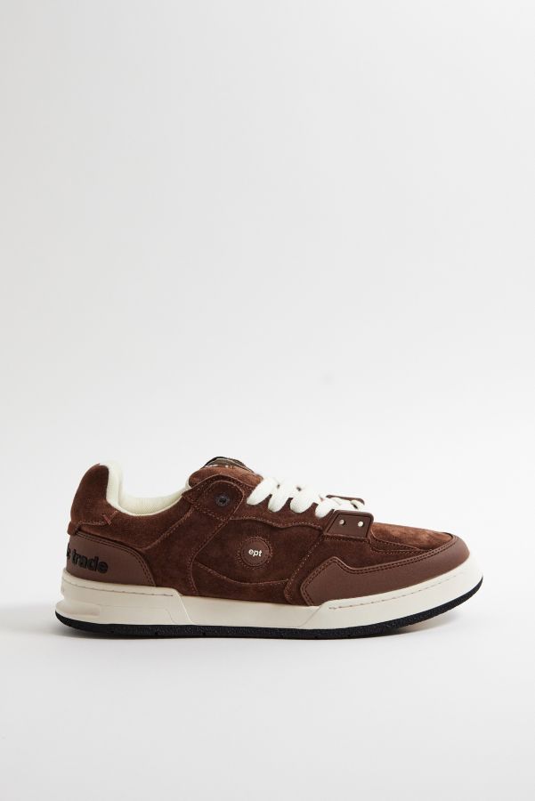 Vista diapositiva: 5: East Pacific Trade Brown Suede Fat Tongue Trainers