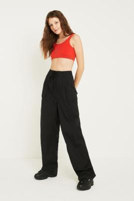 urban outfitters black cargo pants
