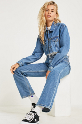 urban outfitters levi mom jeans