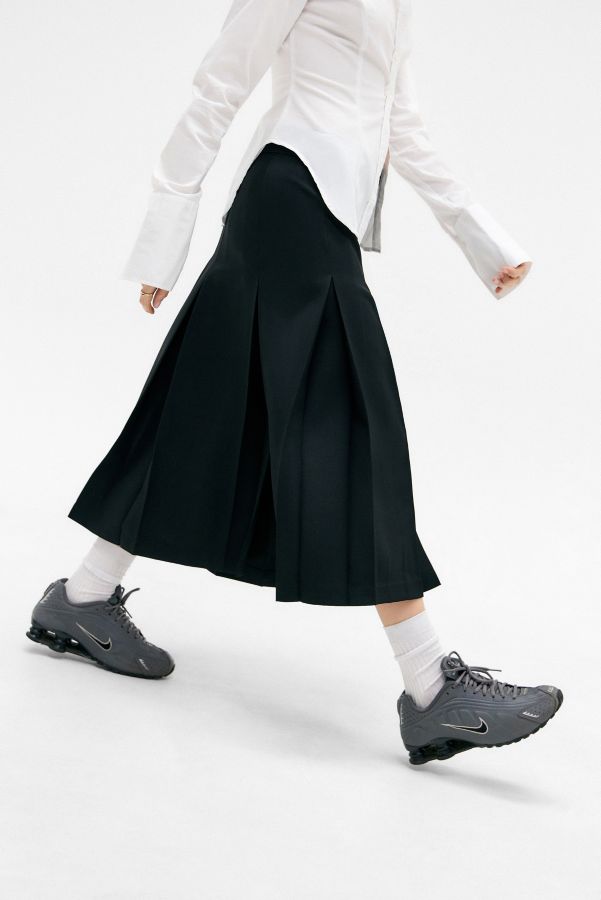 Slide View: 1: Archive At UO Merrill Pleated Midi Skirt