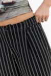 Thumbnail View 3: Archive Chez UO Shorts Taille Basse à Rayures Noires