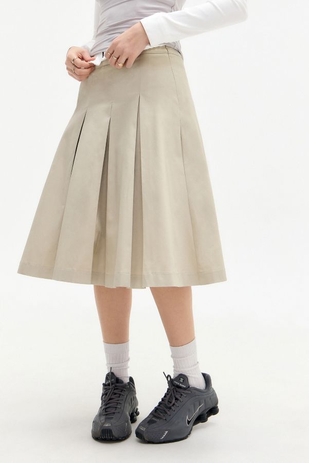 Slide View: 1: Archive at UO Kelly Pleated Skirt