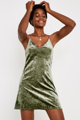 urban outfitters green velvet dress