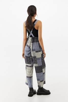 urban outfitters dungarees