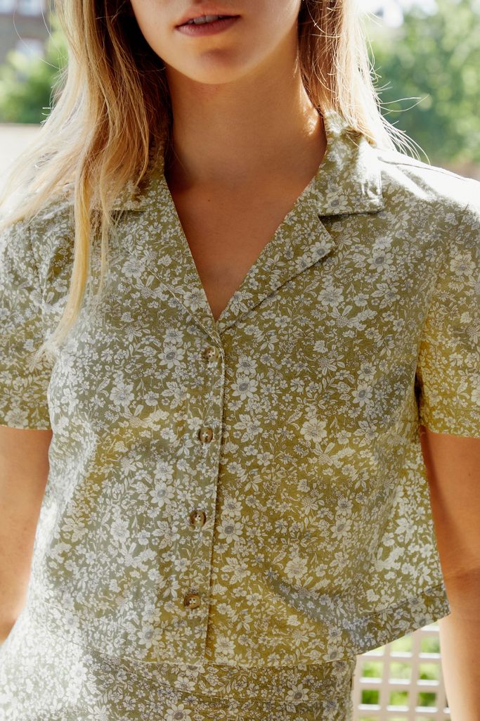 Urban Outfitters Archive Green Floral Cropped Shirt Urban Outfitters UK