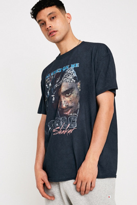 t shirt urban outfitters