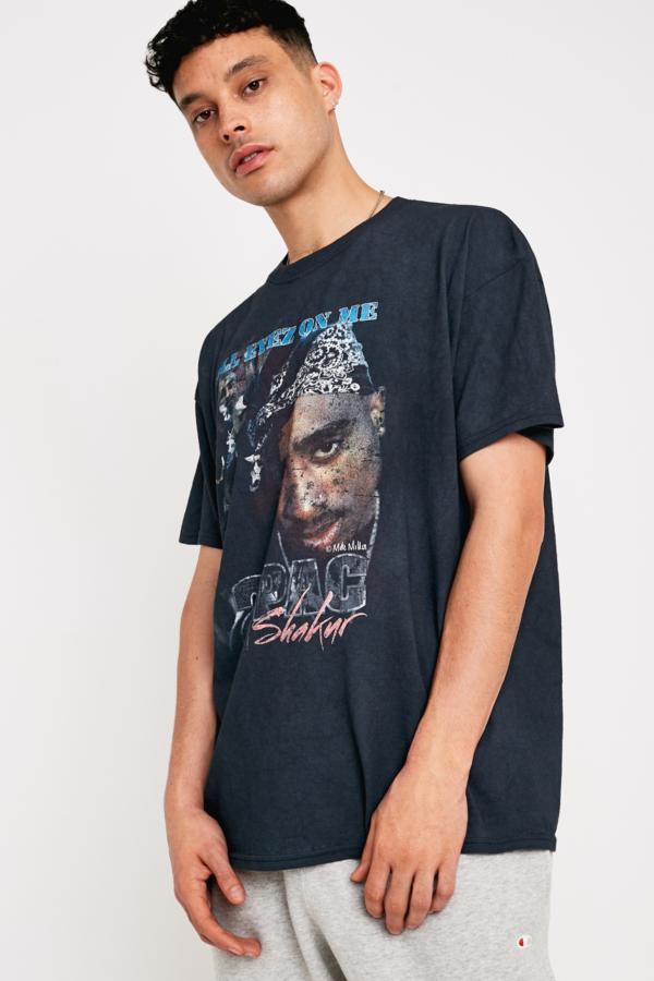 Urban Renewal Made From Remnants Tupac T-Shirt | Urban Outfitters UK