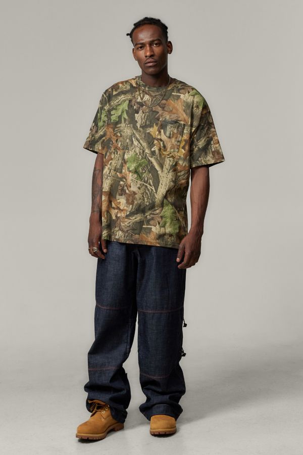 Slide View: 4: Urban Renewal Salvaged Deadstock Mossey Oak T-Shirt