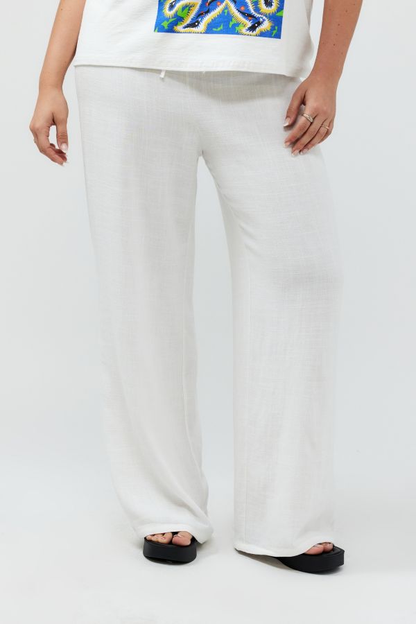 Slide View: 10: Archive At UO - Pantalon en lin Hazel blanc