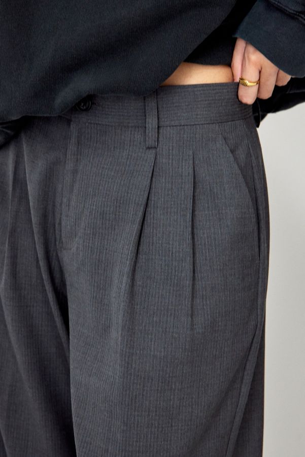 Vista de diapositivas: 4: Pantalones Urban Renewal Pinstripe Ash de Tiro Bajo