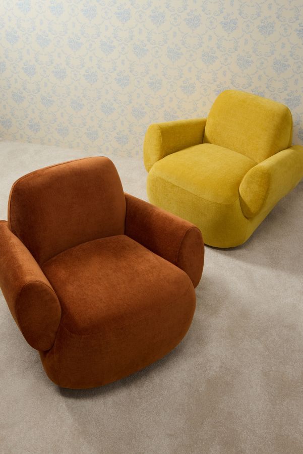 Slide View: 2: Scott Rust Lounge Chair