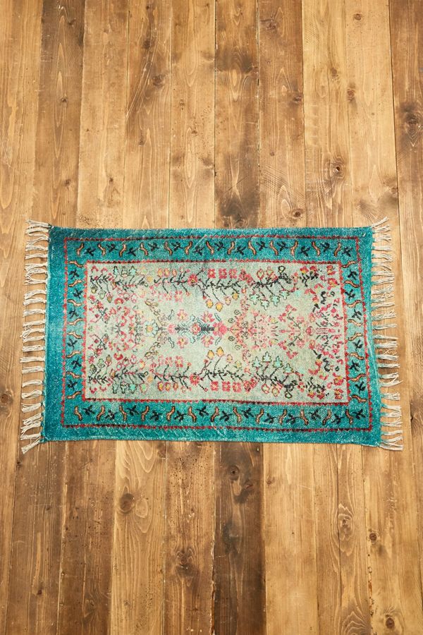 Sammat 2x3 Chenille Rug Urban Outfitters UK