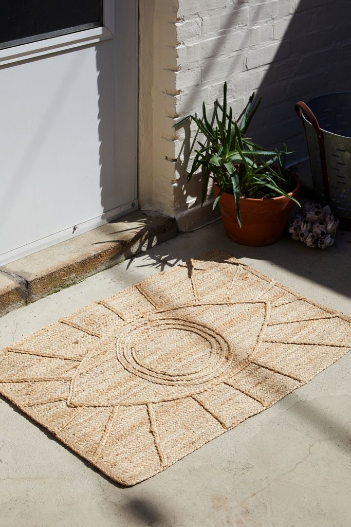 Braided Eye Jute Rug Urban Outfitters UK