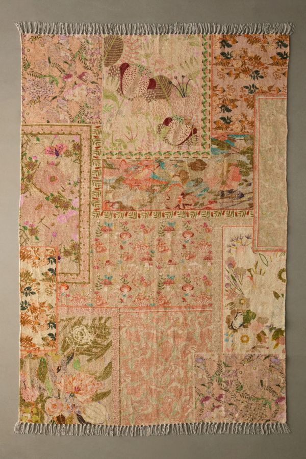 Slide View: 1: Woodland Patchwork 5x7 Rug