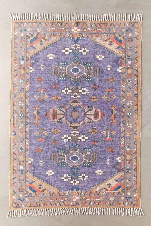Bedruckter Teppich Dakota 5 X 7 Urban Outfitters De