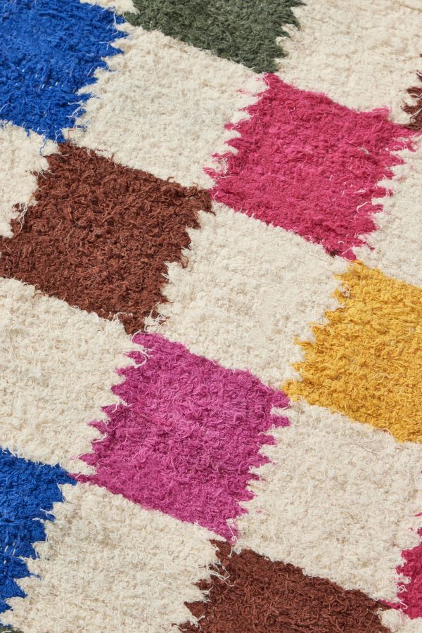 Slide View: 3: Rainbow Checkerboard 5x7 Rug