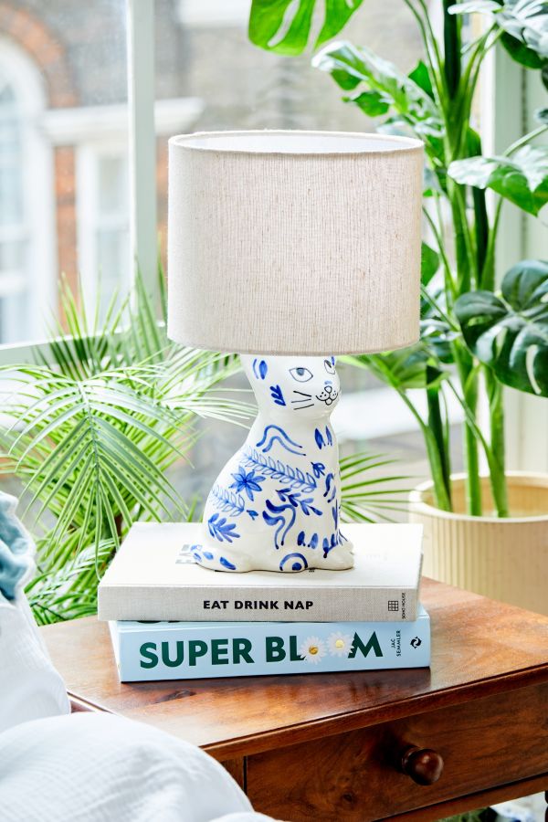 Slide View: 1: Delft Cat Table Lamp