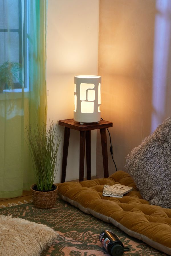 Slide View: 2: Lampe de Table Isobel