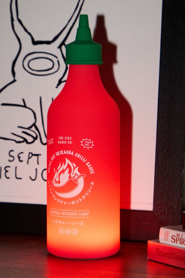 Slide View: 3: Sriracha Sauce Lampe