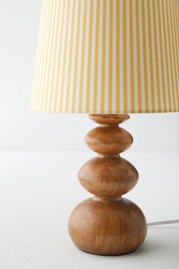 Slide View: 5: Willow Table Lamp