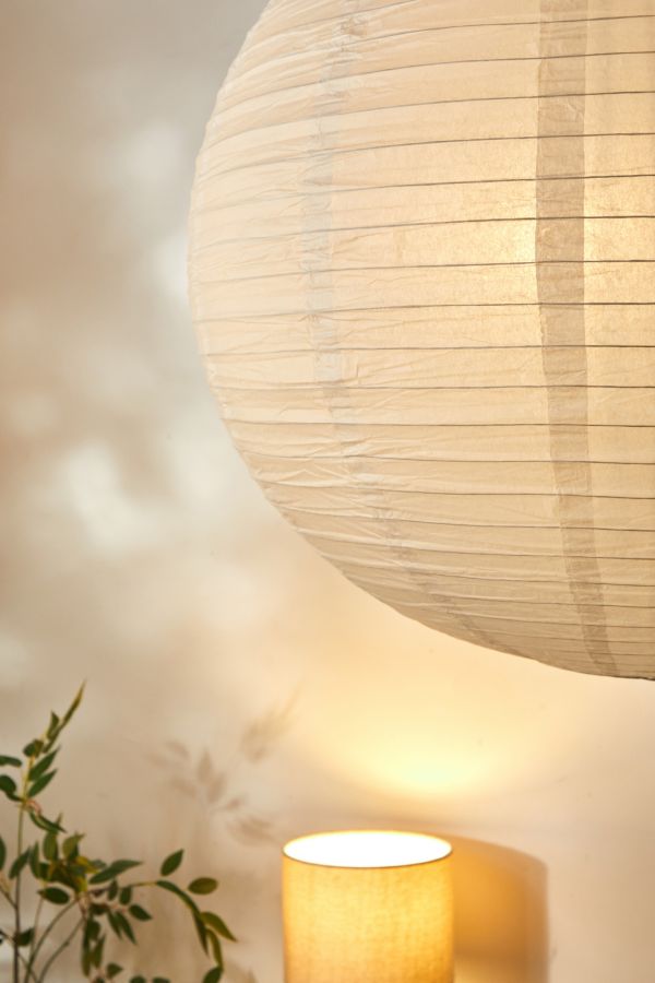 Vista de diapositivas: 3: Jumbo Paper Orb Shade