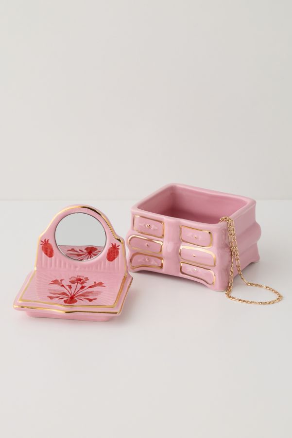 Vista de diapositivas: 4: Pink Dresser Trinket Box