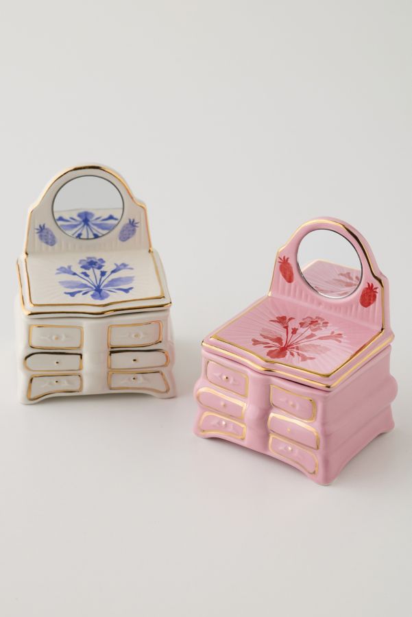 Vista de diapositivas: 5: Pink Dresser Trinket Box