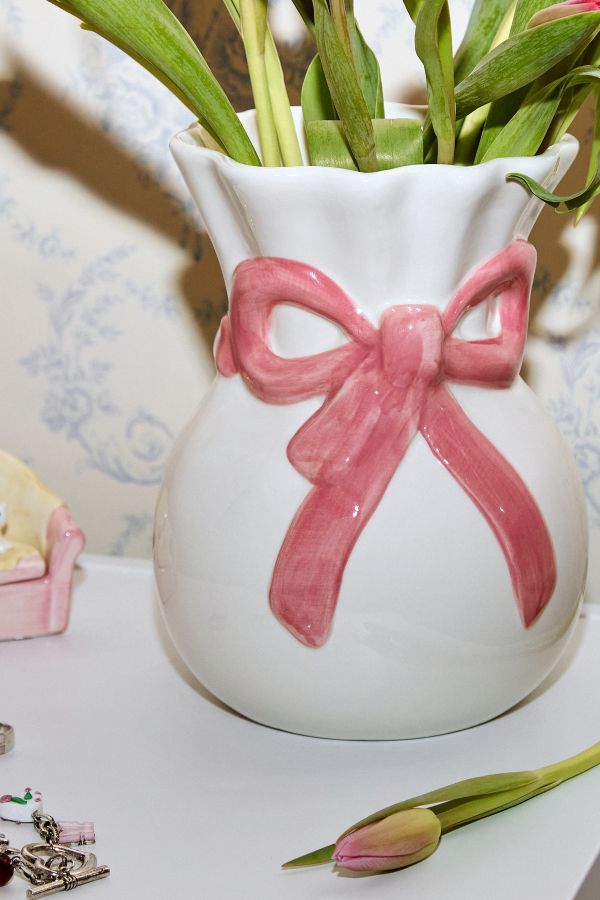 Vista de diapositivas: 2: Bow Vase