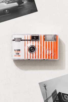 Ilford XP2 Super Disposable Black & White Film Camera – 27 Exposures, Built-in Flash, 35mm