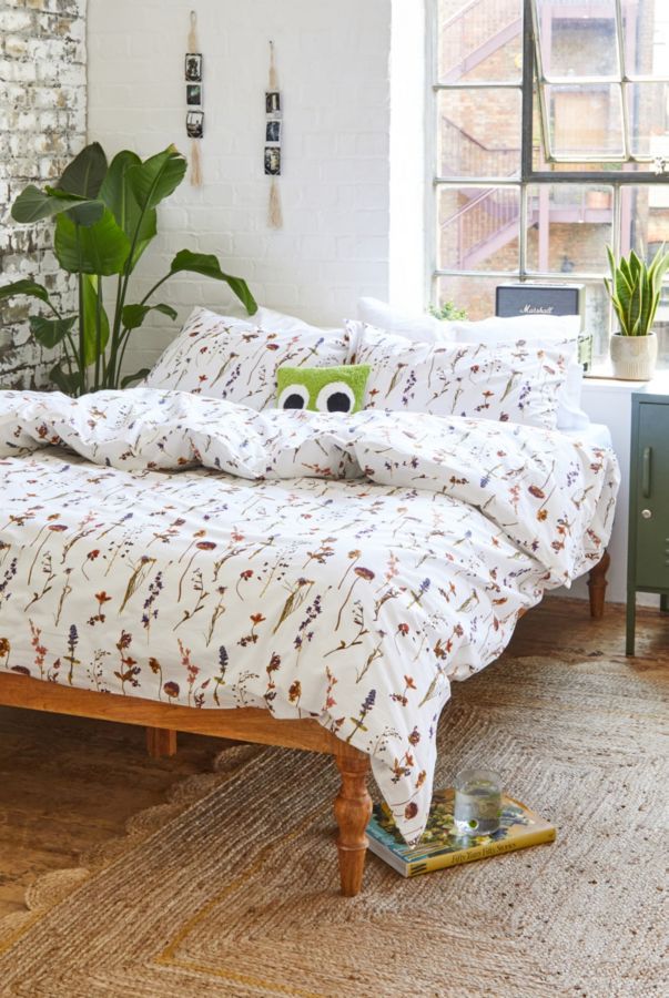 Vista diapositiva: 1: Pressed Flower Duvet Set 