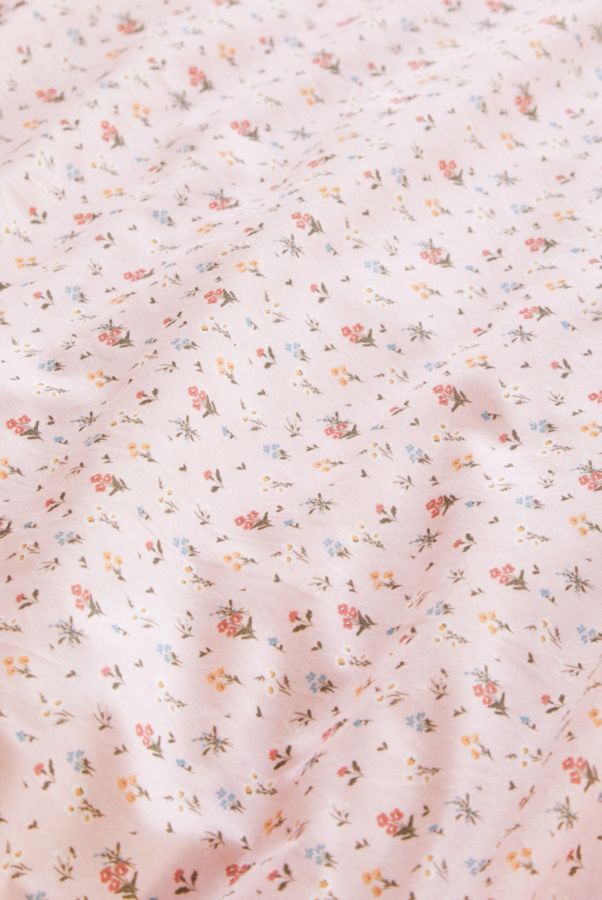 Slide View: 3: Rosie Floral Duvet Set 