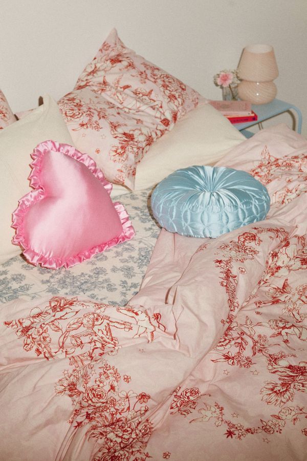 Slide View: 1: Cherub Duvet Set