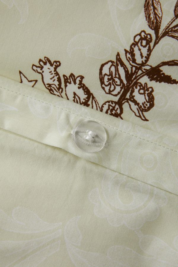 Slide View: 4: Green Cherub Duvet Set