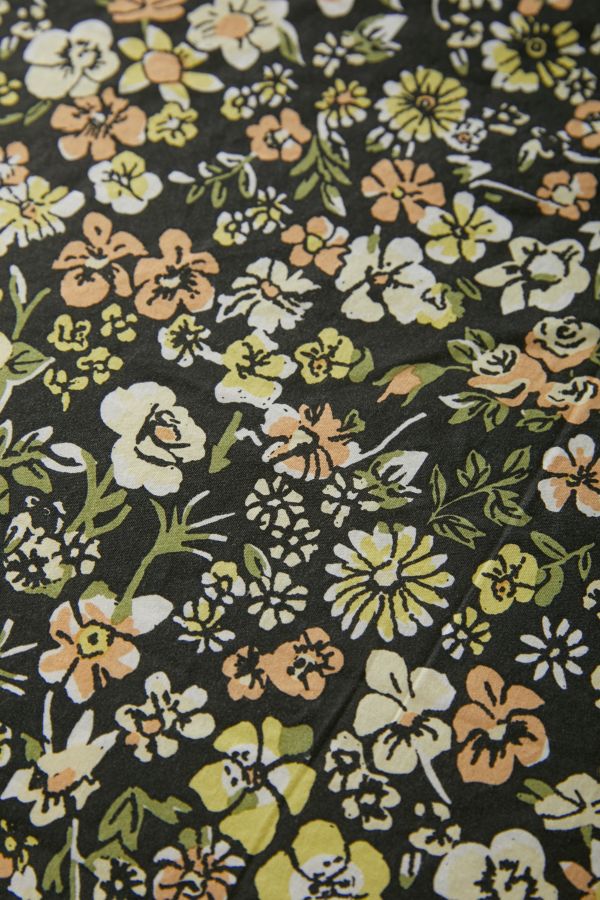 Slide View: 4: Abigail Floral Duvet Set