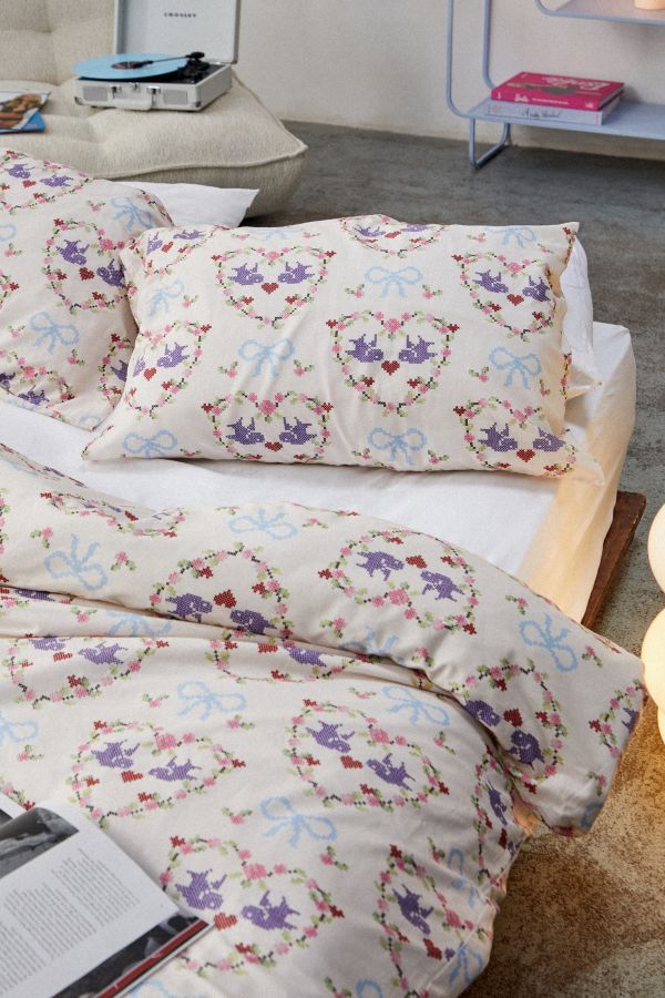 Slide View: 4: Double Love Birds Duvet Set